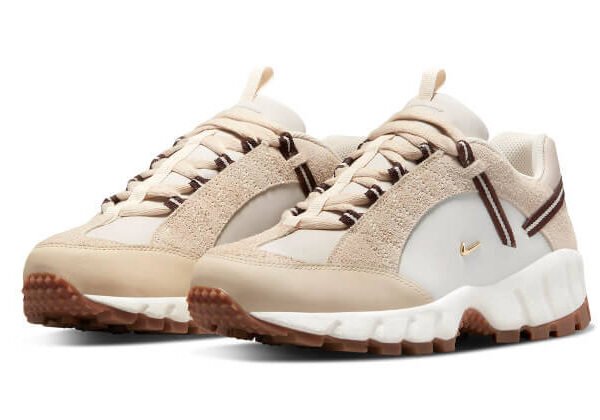 Nike Air Humara LX Jacquemus Beige