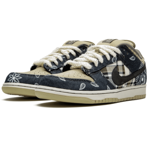 Dunk Low Travis Scott