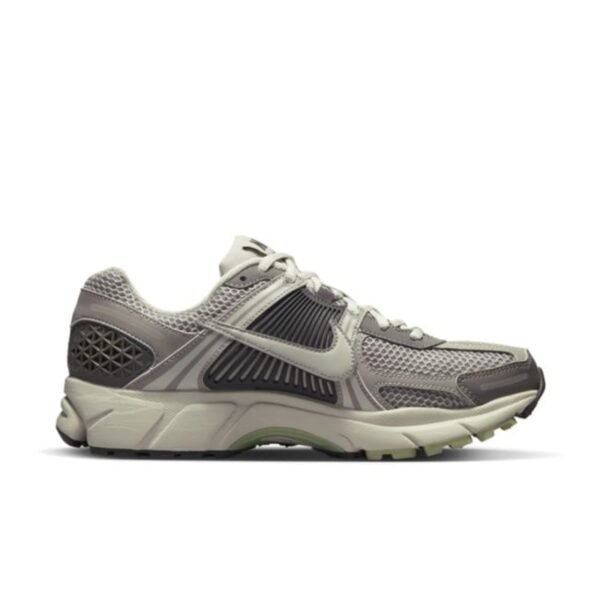 Nike Zoom Vomero 5 Cobblestone