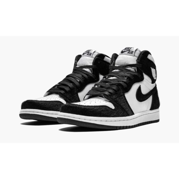 Air Jordan 1 Retro High OG Panda Twist