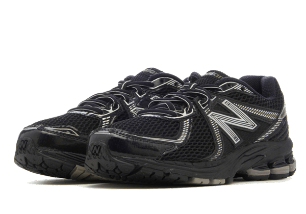 New Balance 860 Black Silver