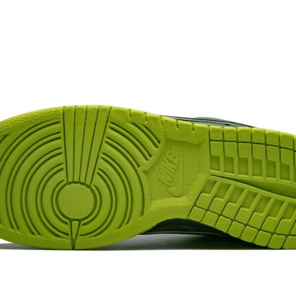 Dunk Low x Concepts Green Lobster