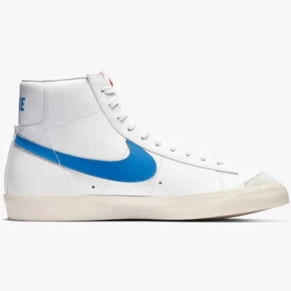 Blazer Mid '77 Goes Pacific Blue